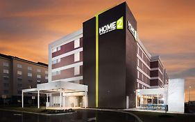 Home2 Suites By Hilton Newark Airport